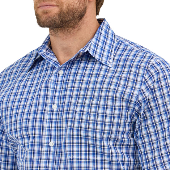 Wrangler Men's Riata® Blue Plaid Short Sleeve Button Down Shirt 112359498-BLU