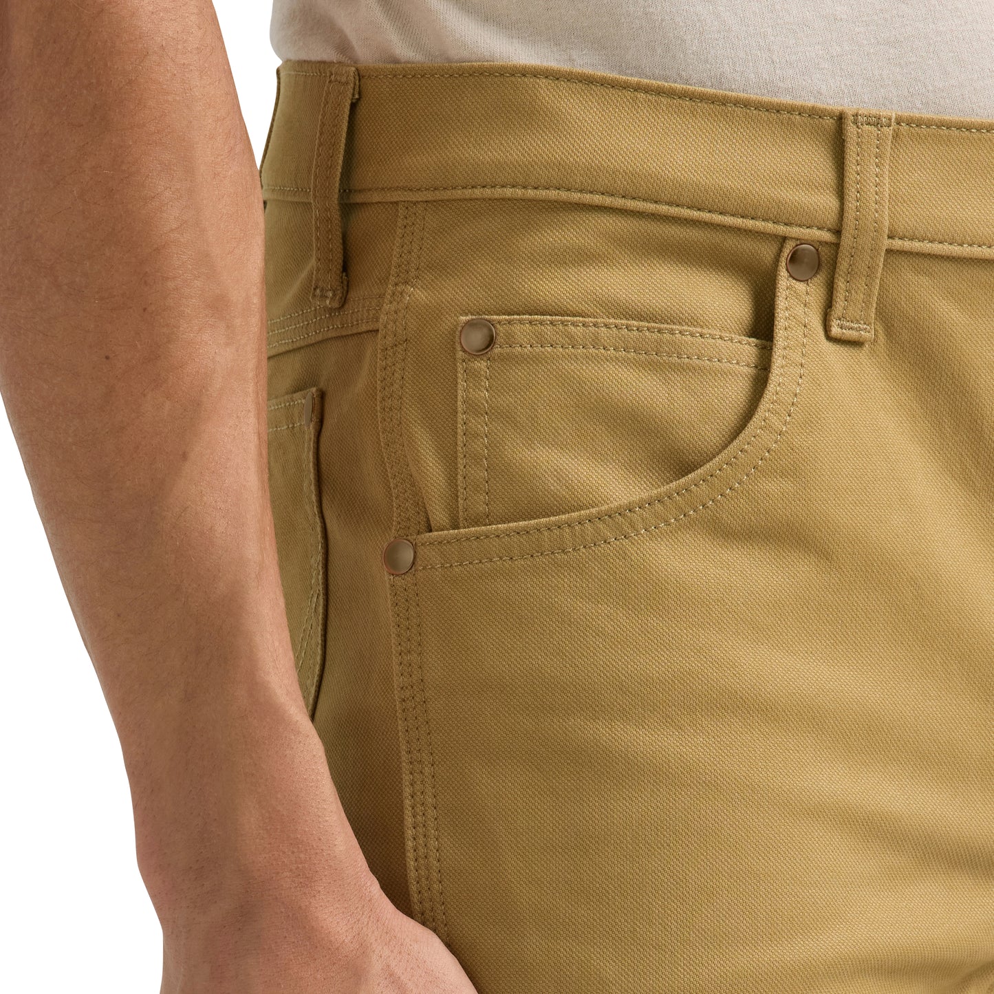Wrangler Men's Premium Performance Tough Comfort Cowboy Cut® Kelp Jean 112361473