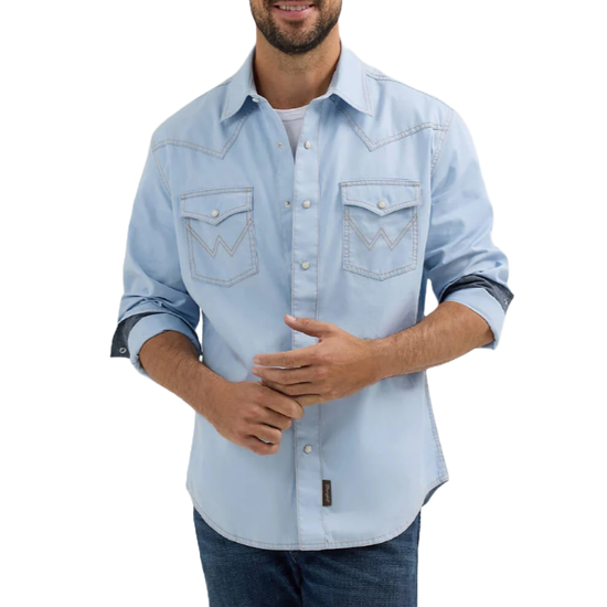 Wrangler Men's Retro Premium Solid Ice Blue Western Snap Shirt 112365625