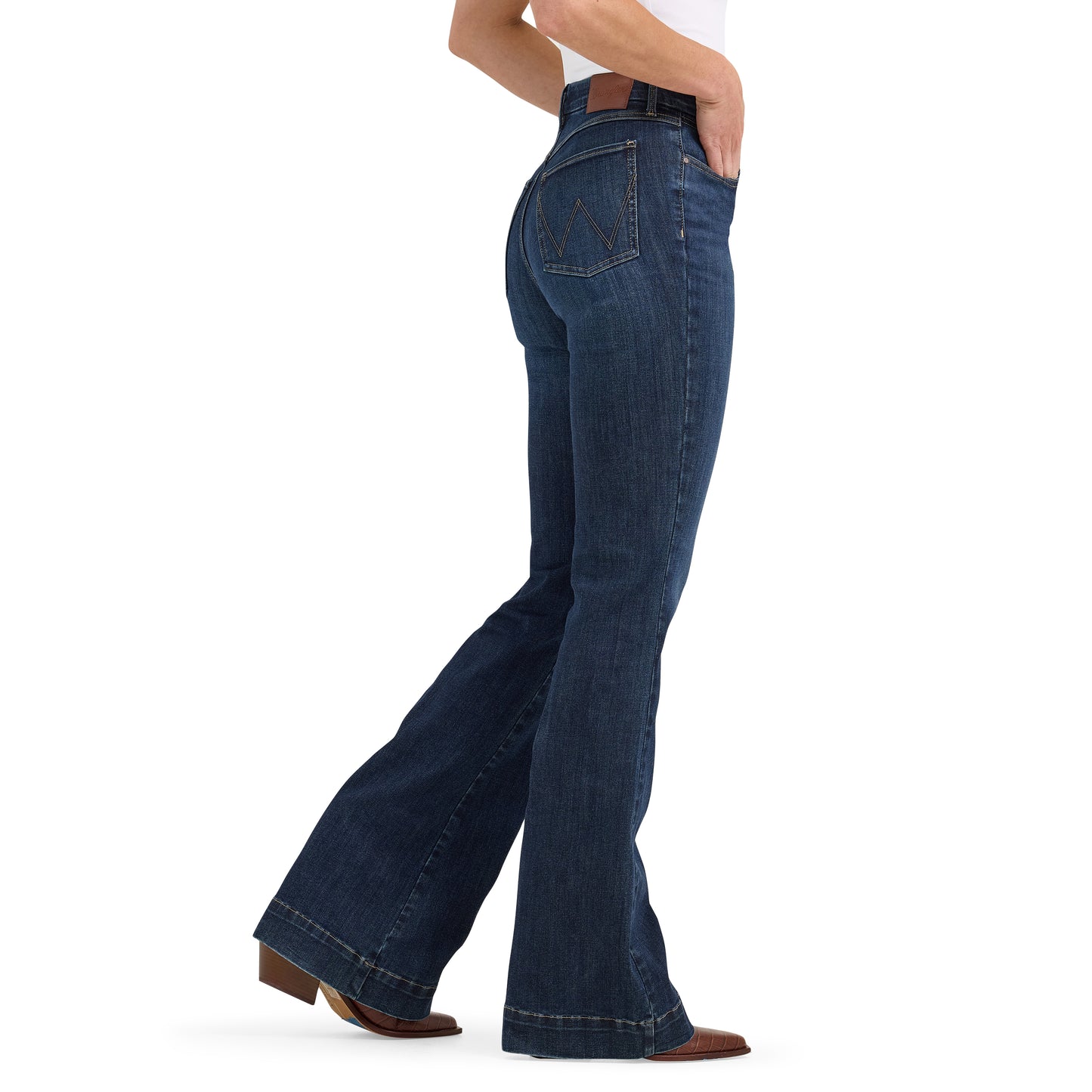 Wrangler Ladies BeSpoke Alexandra Dark Wash Trouser Jean 112367600