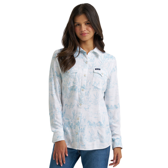 Wrangler Ladies Retro Americana Western White Snap Shirt 112375191