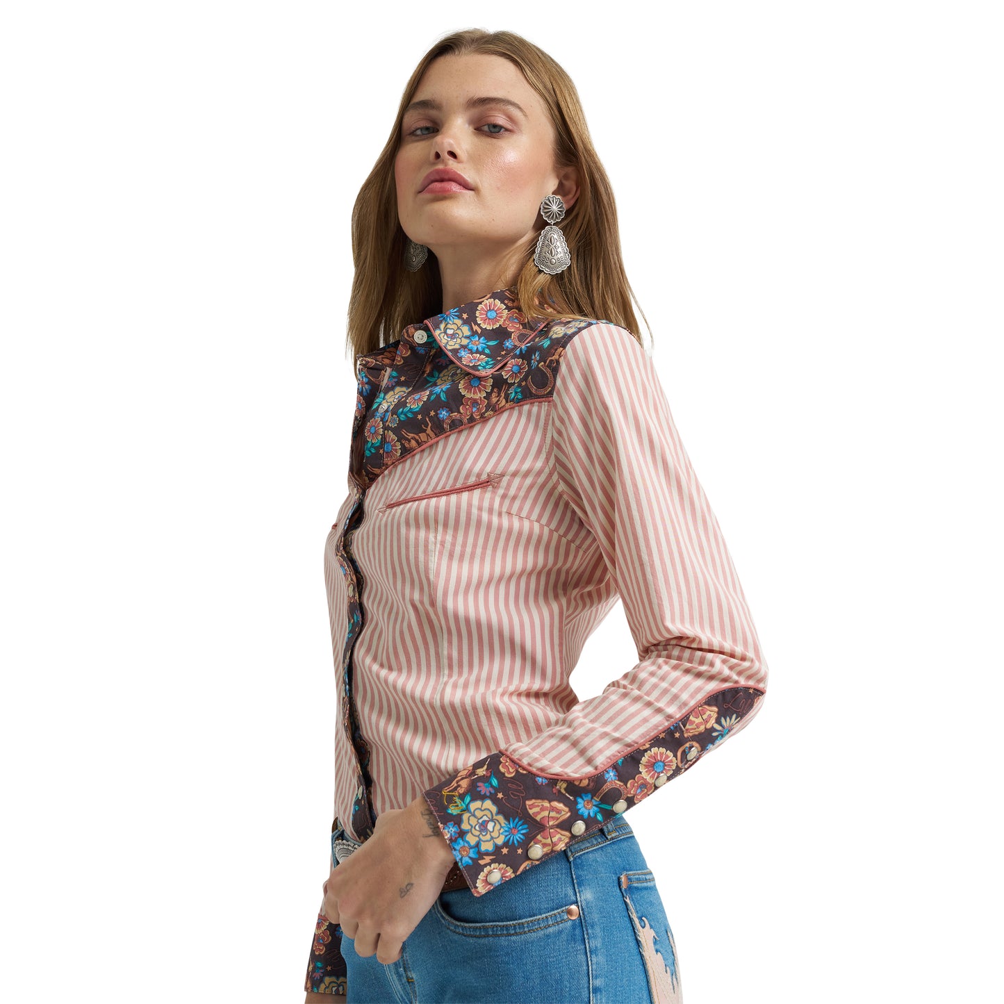 Wrangler X Lainey Wilson Prairie Print White Snap Shirt 112375560