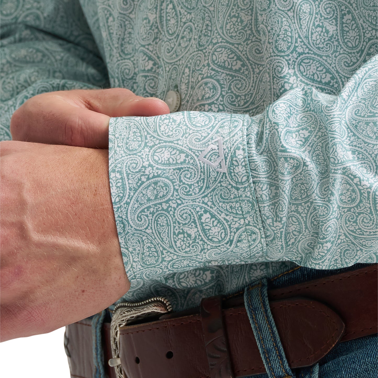 Wrangler Men's X Cody Johnson Classic Fit Paisley Print Button Down Shirt 112378970