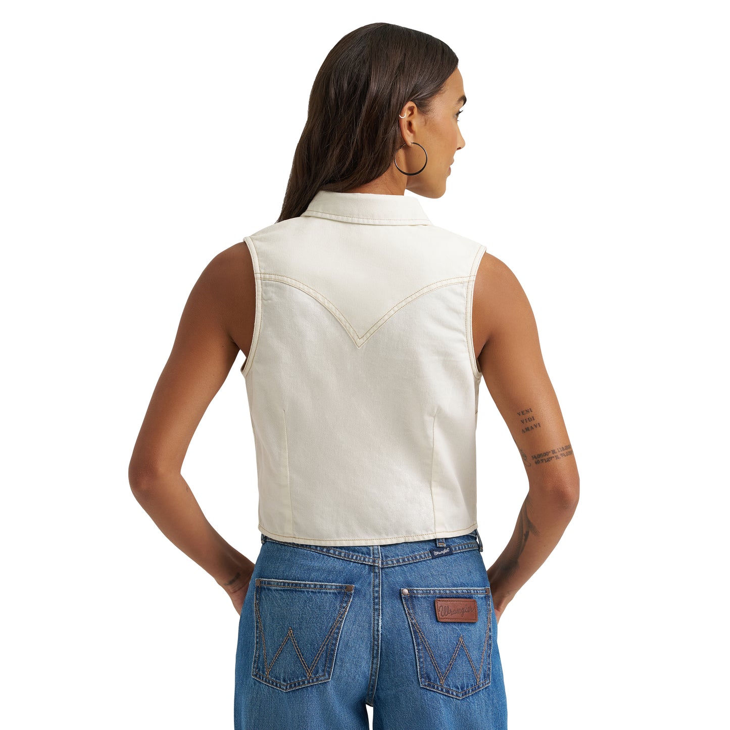 Wrangler Ladies Retro Punchy White Sleeveless Denim Snap Shirt 112379493