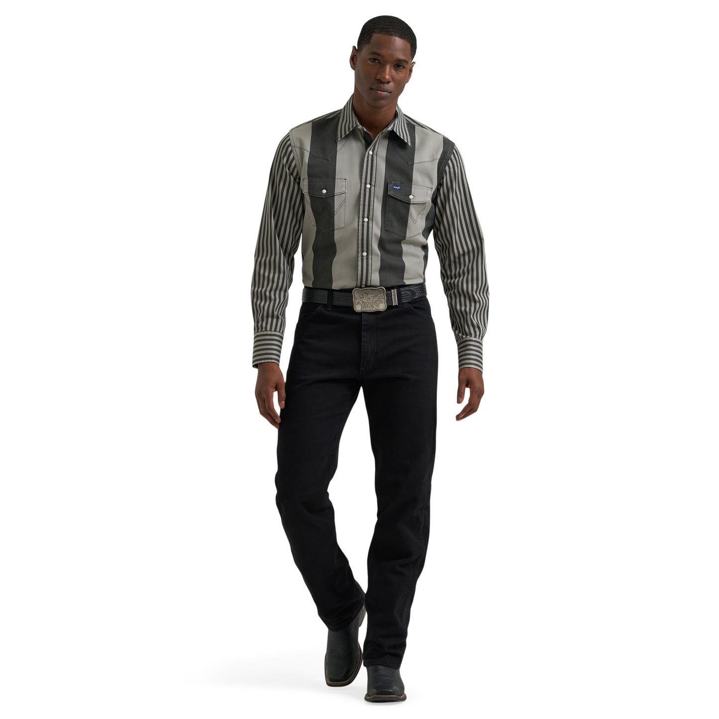 Wrangler Men's Vintage Inspired Brushopper Classic Fit Black Button Down 112381996