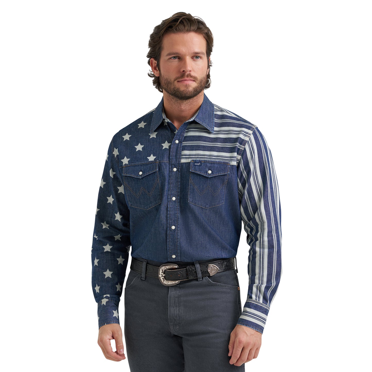 Wrangler Men's Vintage Inspired Classic Fit Indigo Button Down 112382001