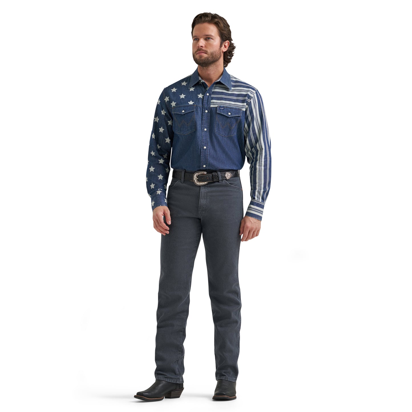 Wrangler Men's Vintage Inspired Classic Fit Indigo Button Down 112382001