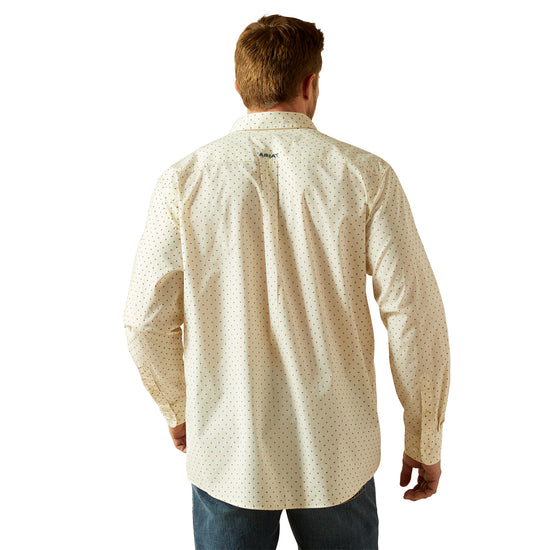 Ariat Men's Titan Classic Fit Cream Button Down Shirt 10062186