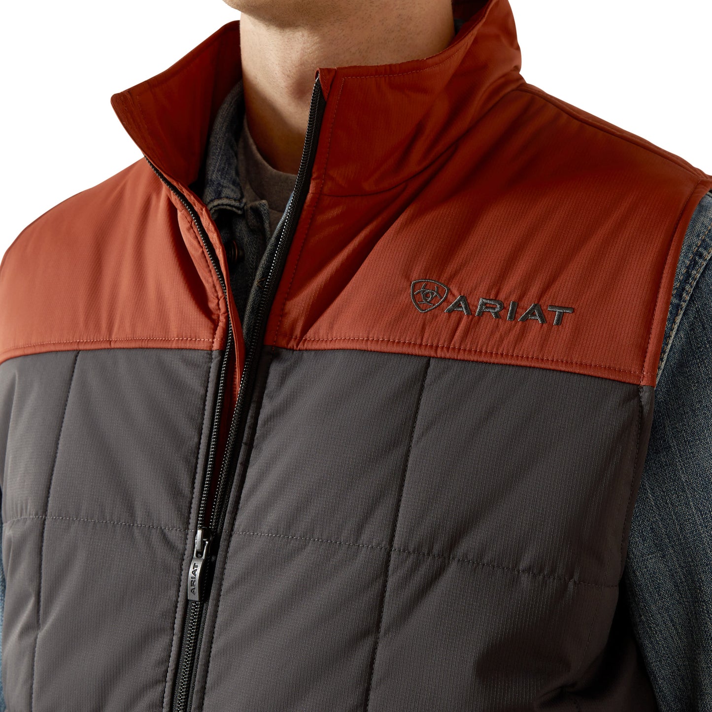 Ariat Men's Crius Smoked Paprika & Phantom Insulated Vest 10062604