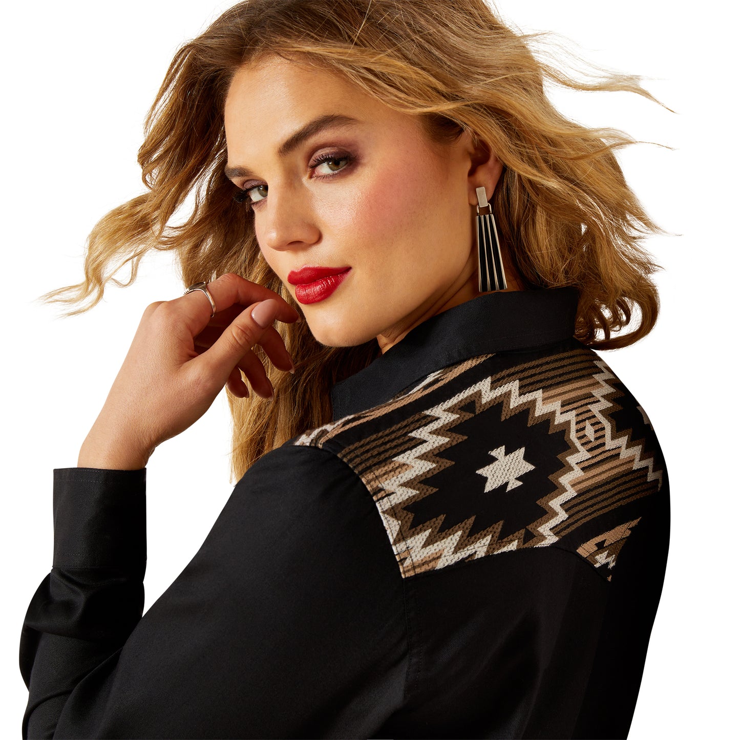 Ariat Ladies Black Dawn Western Embroidery Snap Shirt 10062789