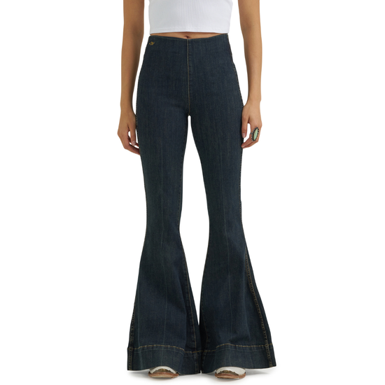 bellbottom Wrangler X Lainey Wilson Ladies Pintuck Sandrider Pull On Bell Bottom