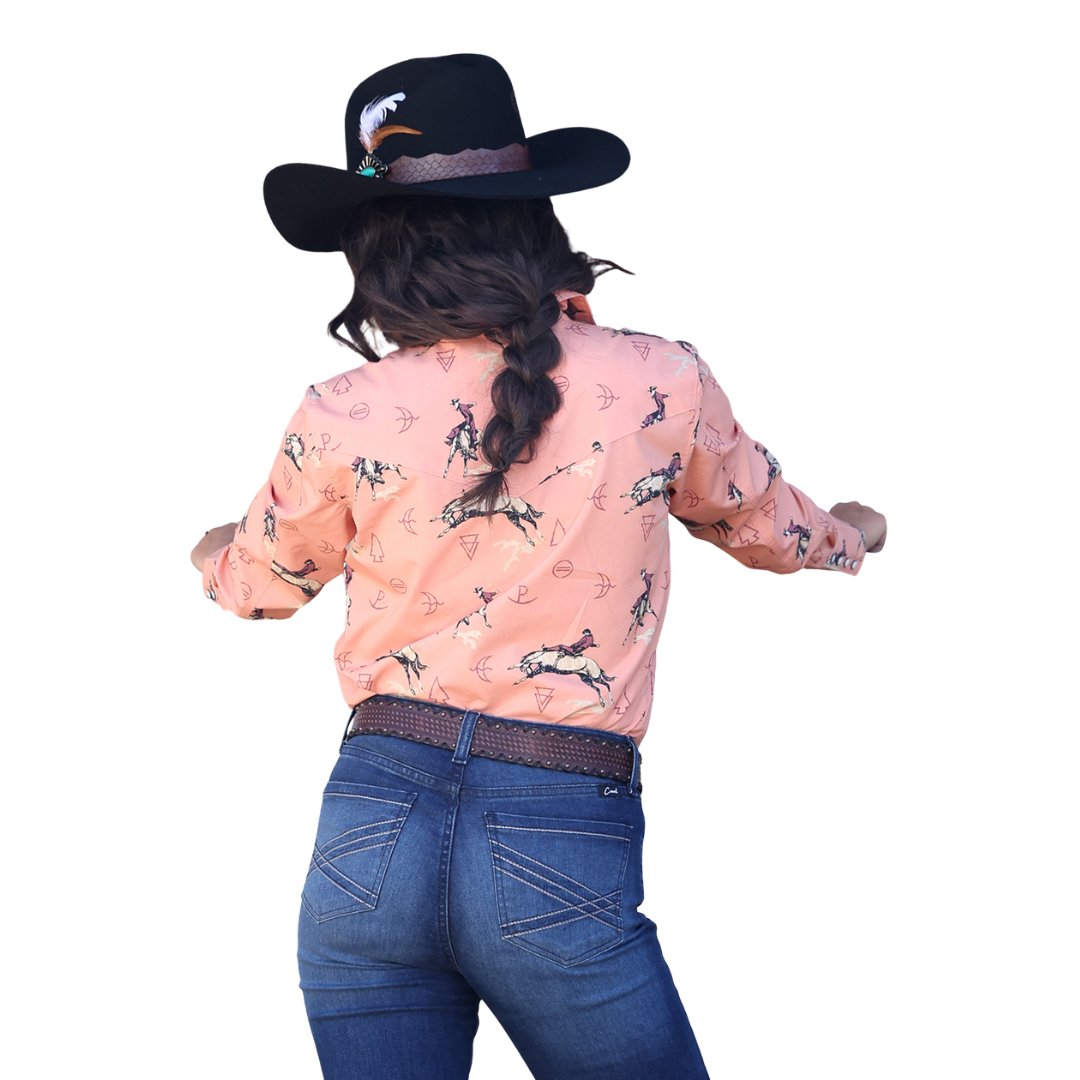 Cinch Ladies Coral Rodeo Printed Western Snap Shirt CTW7466013
