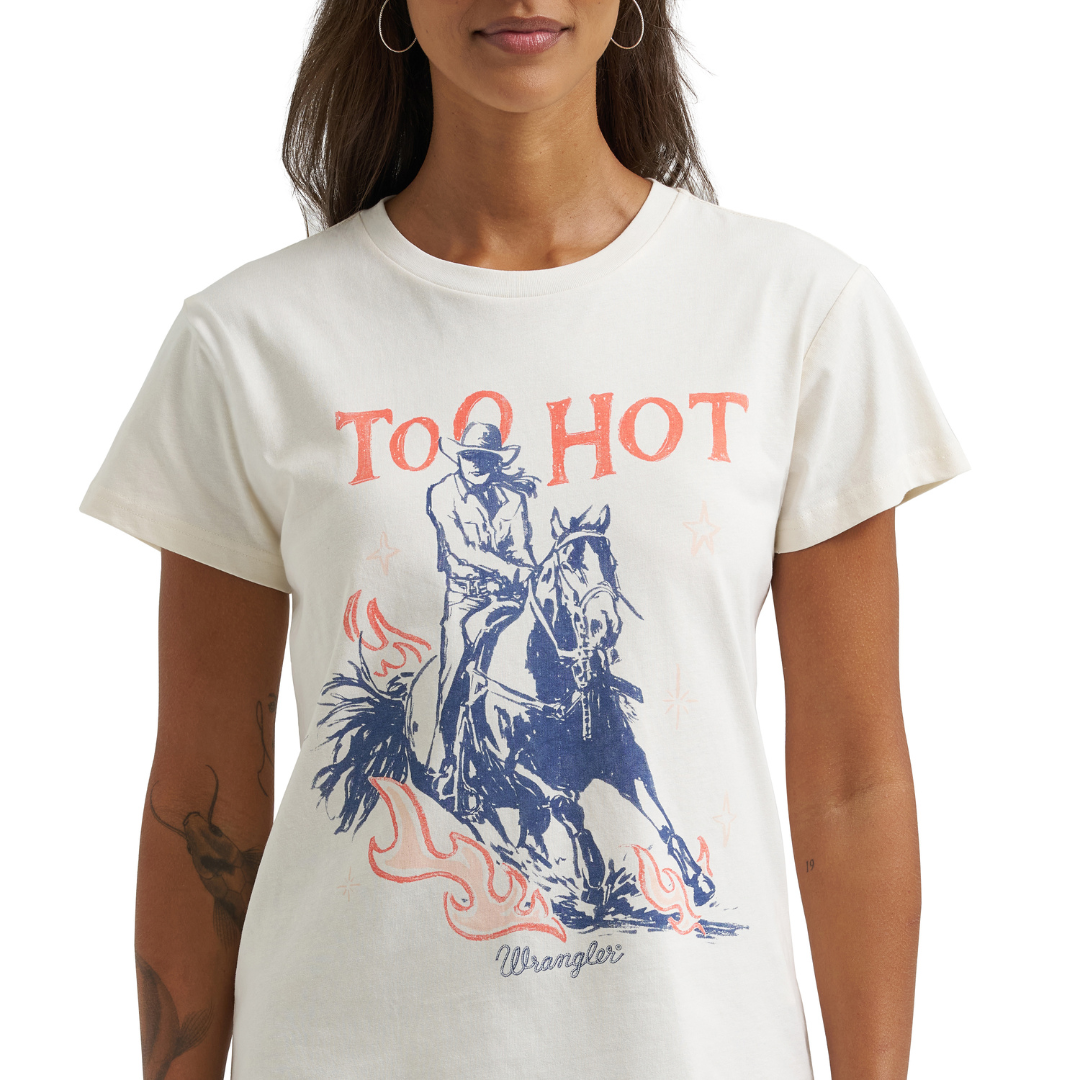 Wrangler Ladies Egret Retro Logo Print T-Shirt 112372985