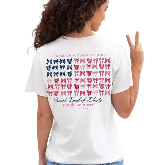 Simply Southern Ladies Freedoms Favorite Graphic White T-Shirt SS-BOWFLAG-WHITE