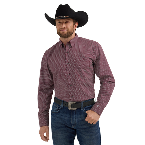 Wrangler Men's Cody Johnson Burgundy Button Down Shirt 112357679