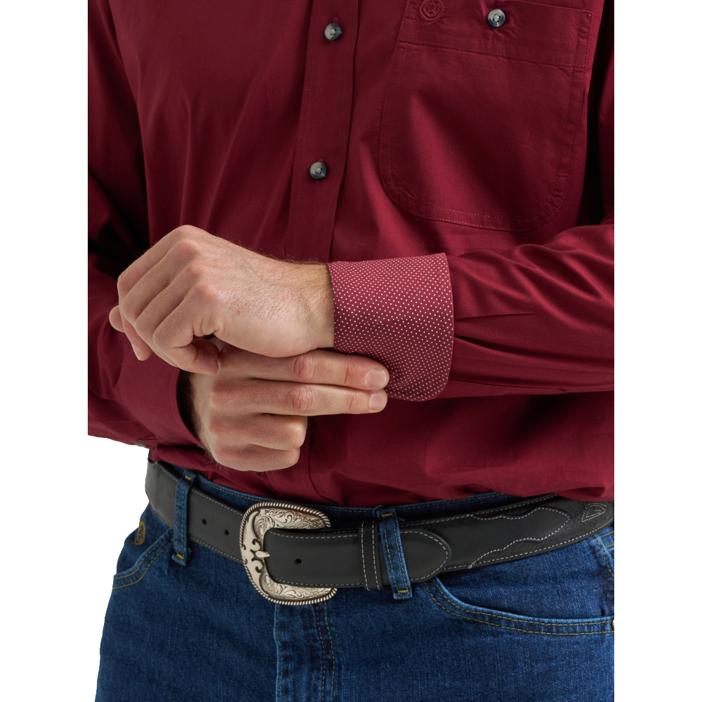 Wrangler Men's George Strait Collection Wine Button Up Shirt 112369627