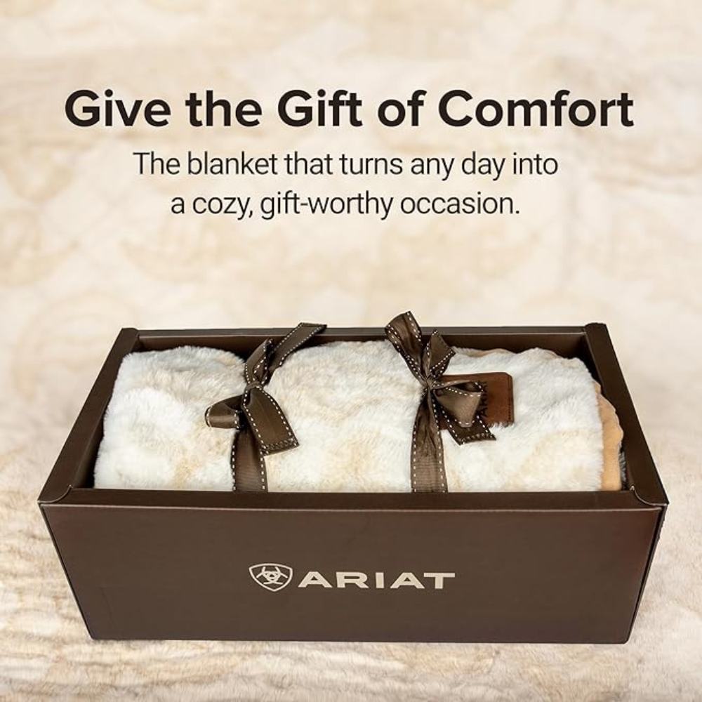 Ariat Quilted Cream Snuggle Throw Blanket AR3874-101