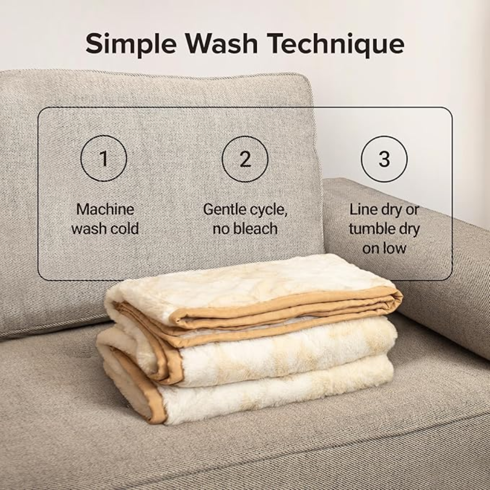 Ariat Quilted Cream Snuggle Throw Blanket AR3874-101