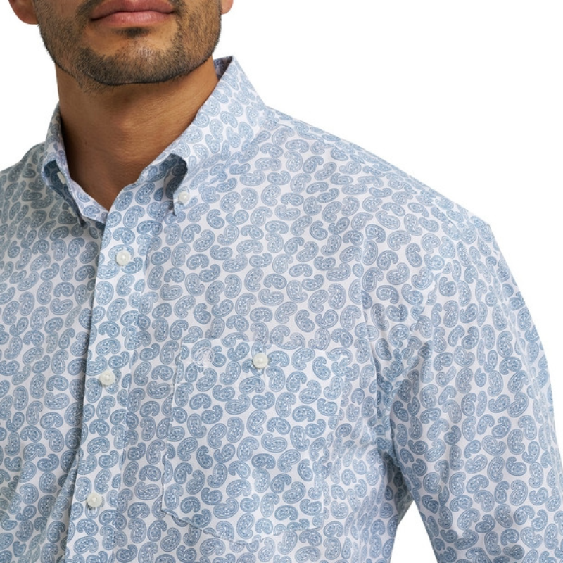 Wrangler Men's Paisley Graphic White & Blue Button Down Shirt 112367706