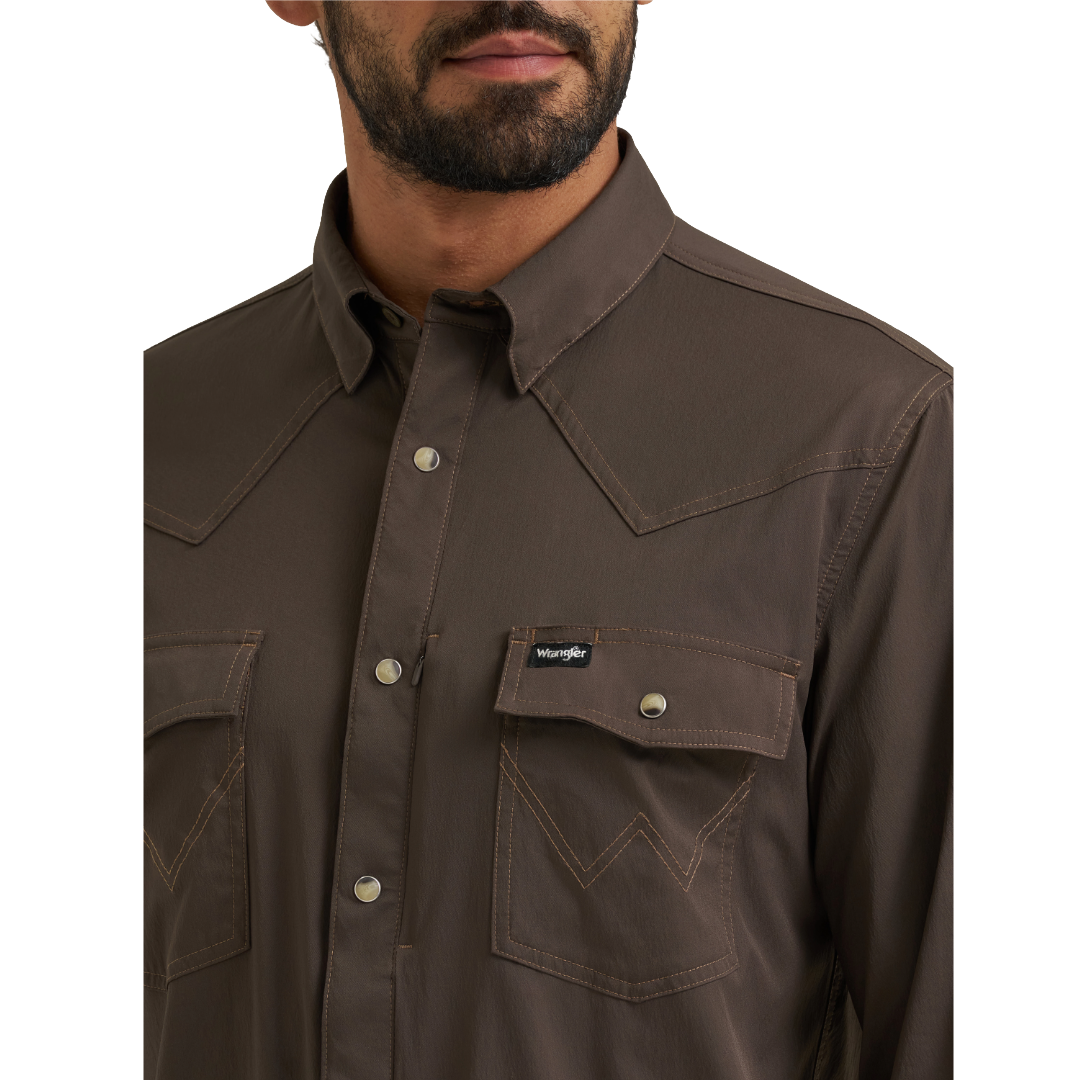 Wrangler Men's ATG-X Technical Regular Fit Turkish Coffee Snap Shirt 112382503