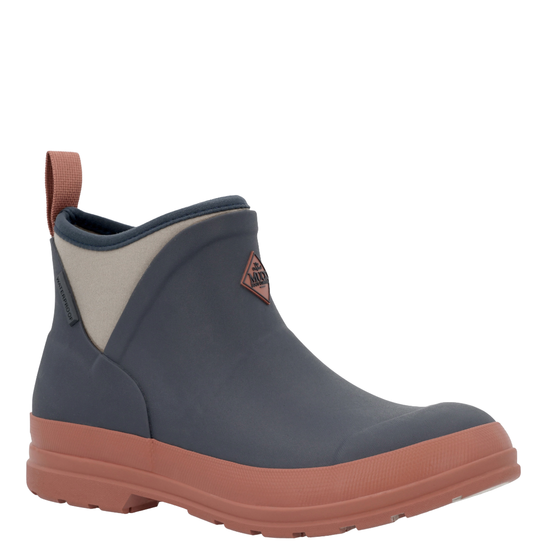 Muck Ladies Originals India Ink 7" Outdoor Ankle Boot MOAW201