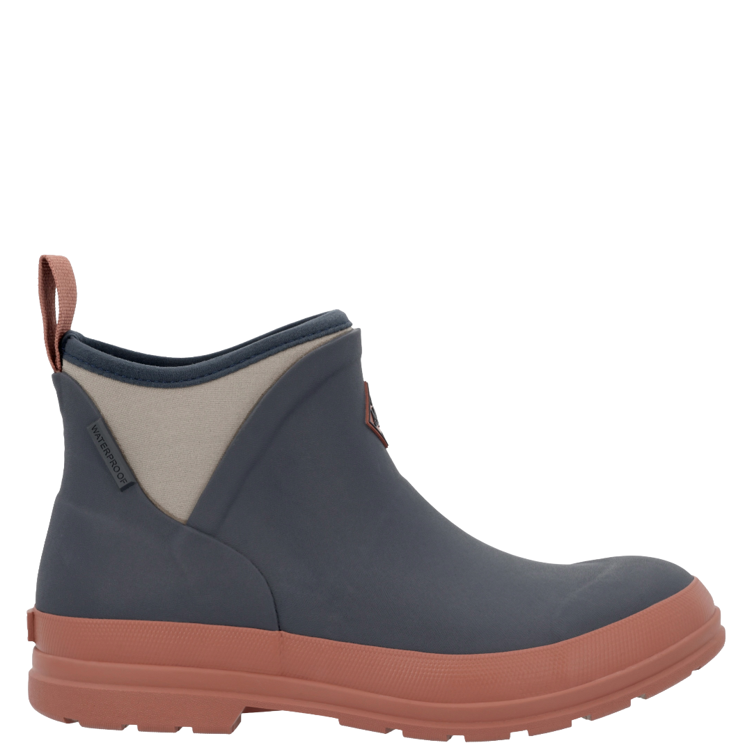 Muck Ladies Originals India Ink 7" Outdoor Ankle Boot MOAW201