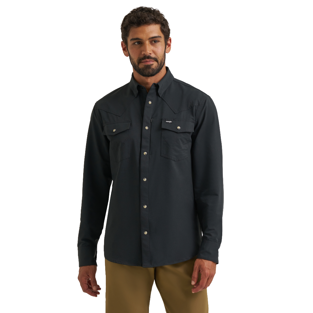 Wrangler X ATG Men's Technical Solid Jet Black Snap Shirt 112384707