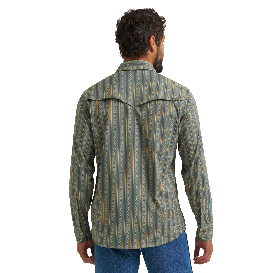 Wrangler X ATG Men's Technical Dark Forest Diamond Stripe Snap Shirt 112384279