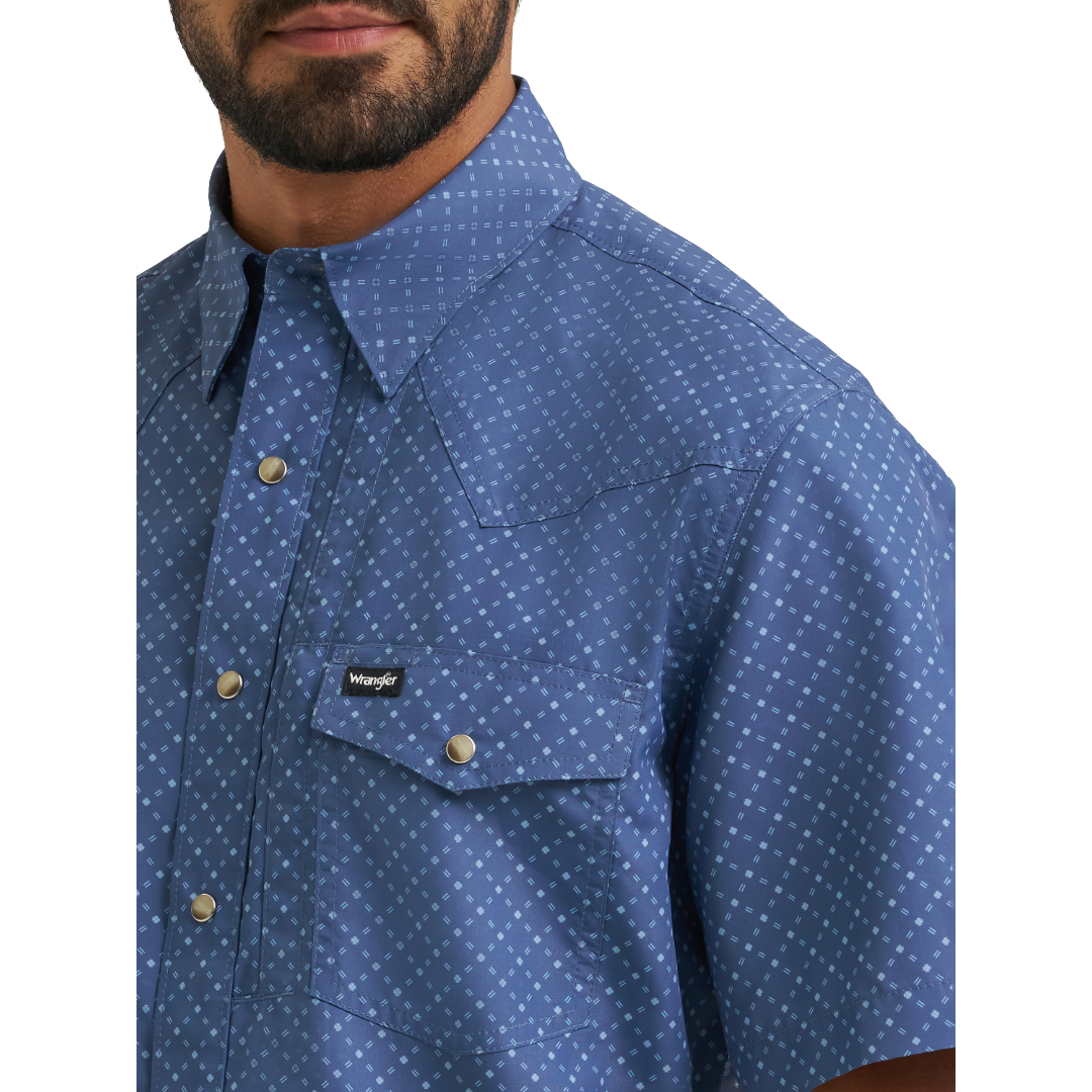 Wrangler Men's ATG-X Western Performance Relaxed Fit Vintage Indigo Lattice Button Down 112382437