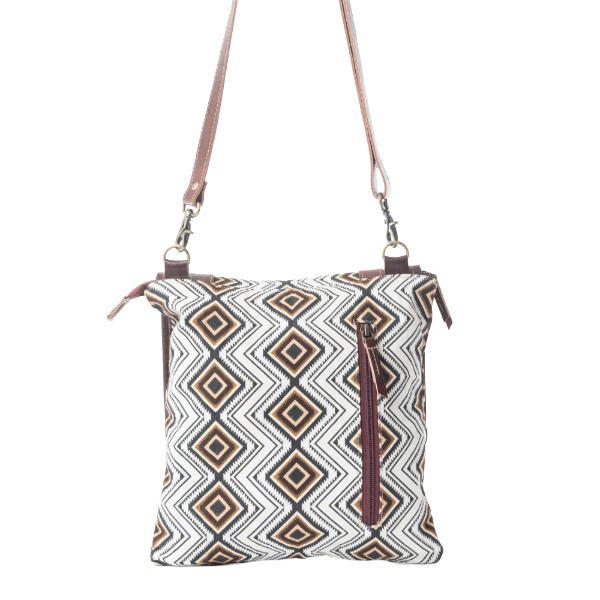 Myra Bag Canyon Star Black & White Concealed Carry Bag S-12280