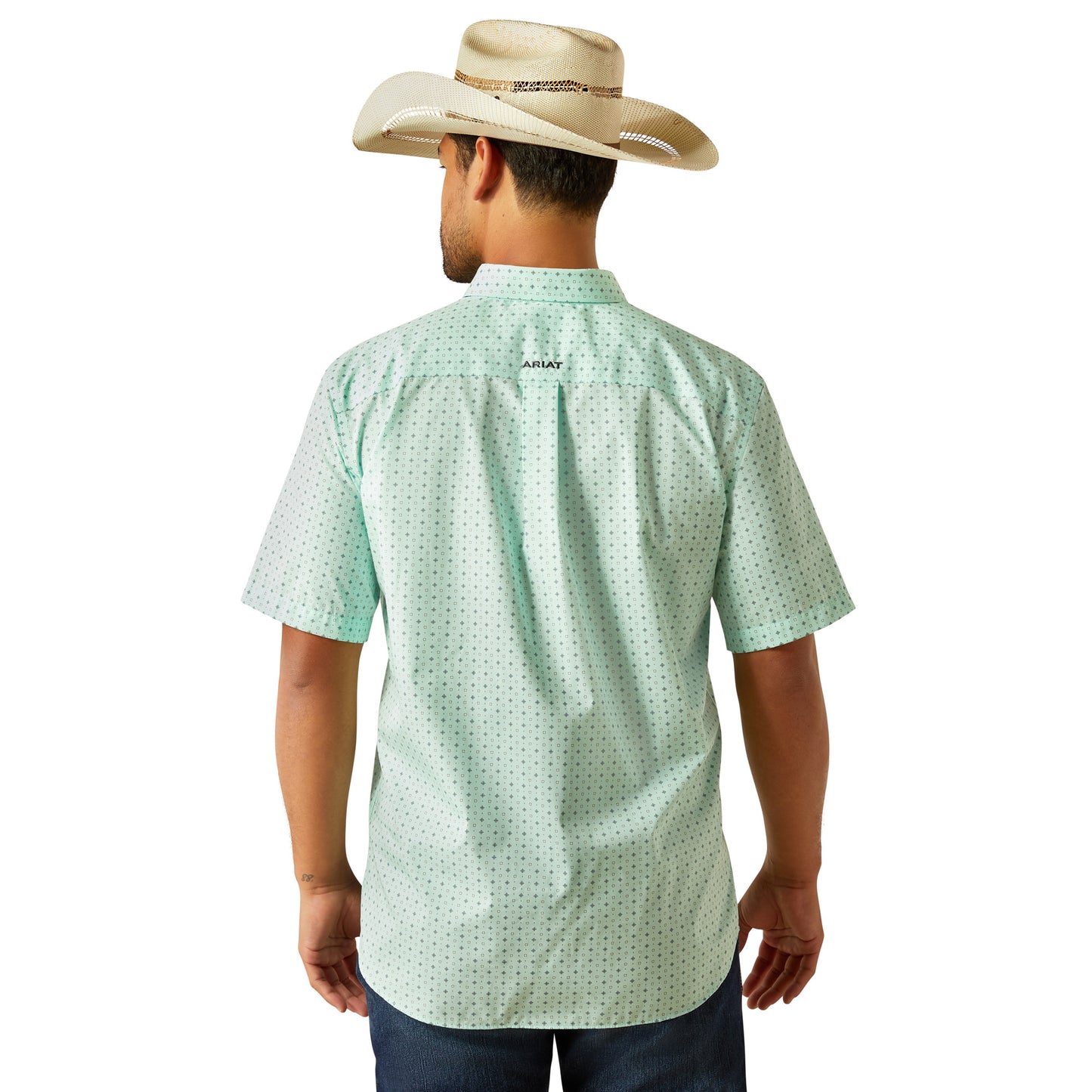 Ariat Men's Wrinkle Free Ellis Aqua Classic Fit Button Down Shirt 10058741