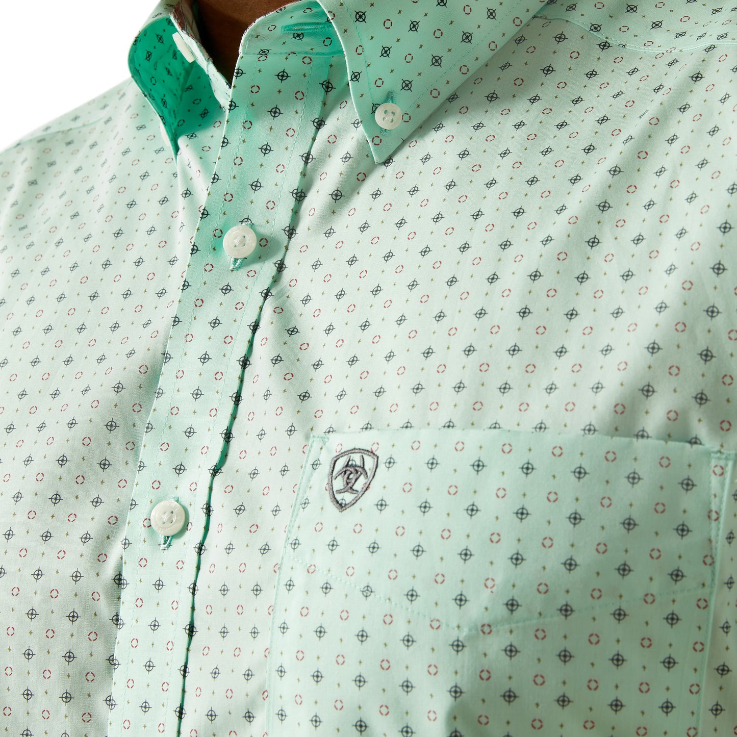 Ariat Men's Wrinkle Free Ellis Aqua Classic Fit Button Down Shirt 10058741