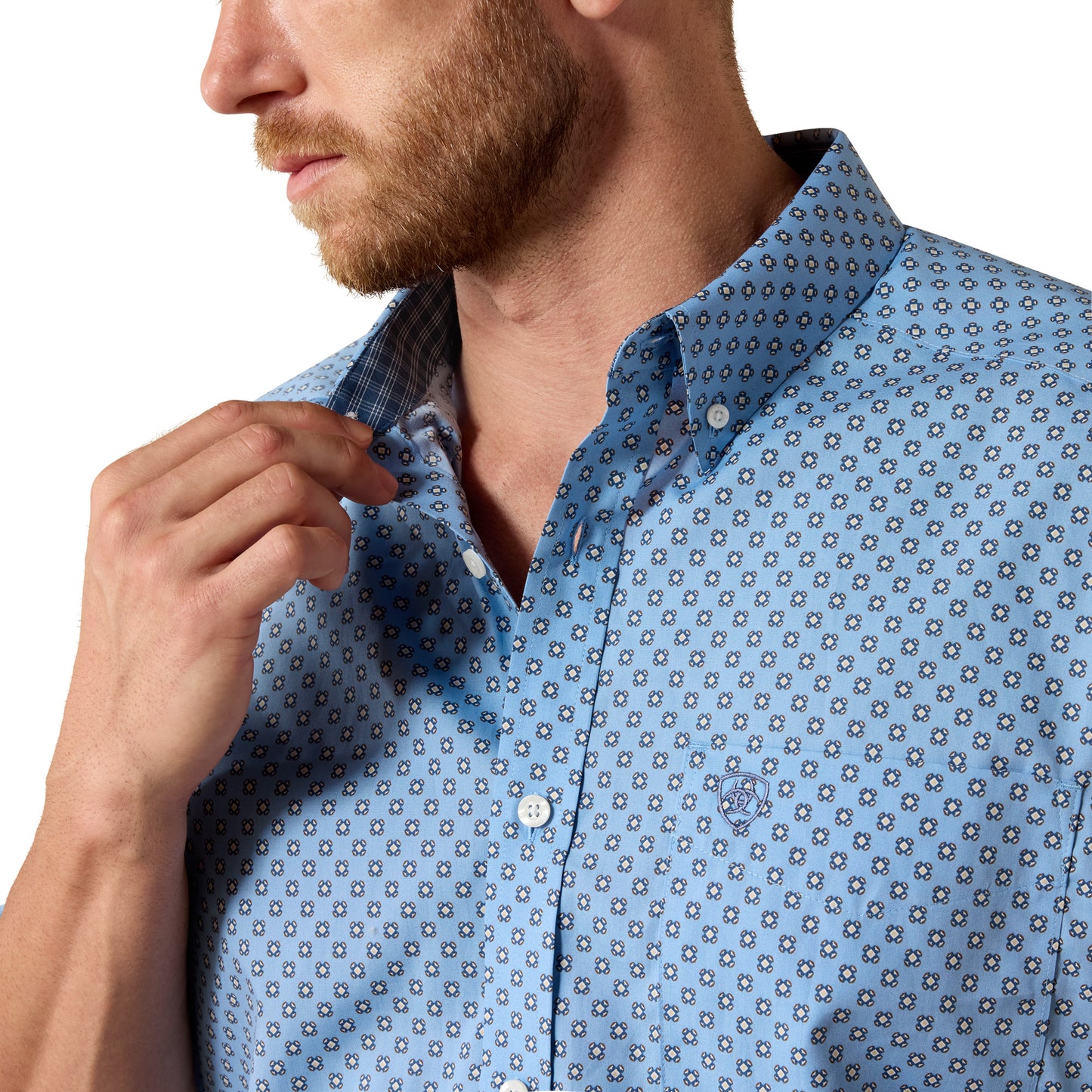 Ariat Men's Wrinkle Free Cash Blissful Blue Medallion Print Button Shirt 10071740