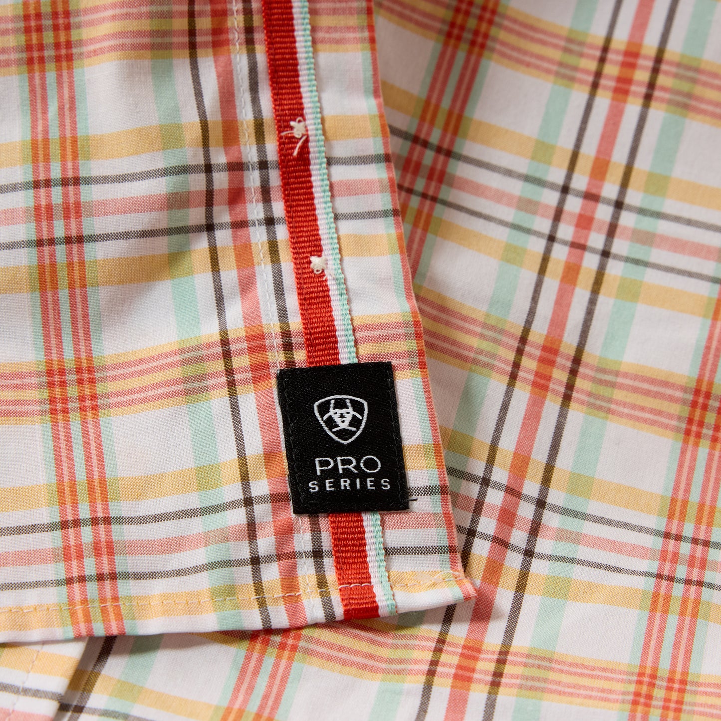 Ariat Men's Pro Series Nico White Multi Plaid Classic Fit Shirt 10073562
