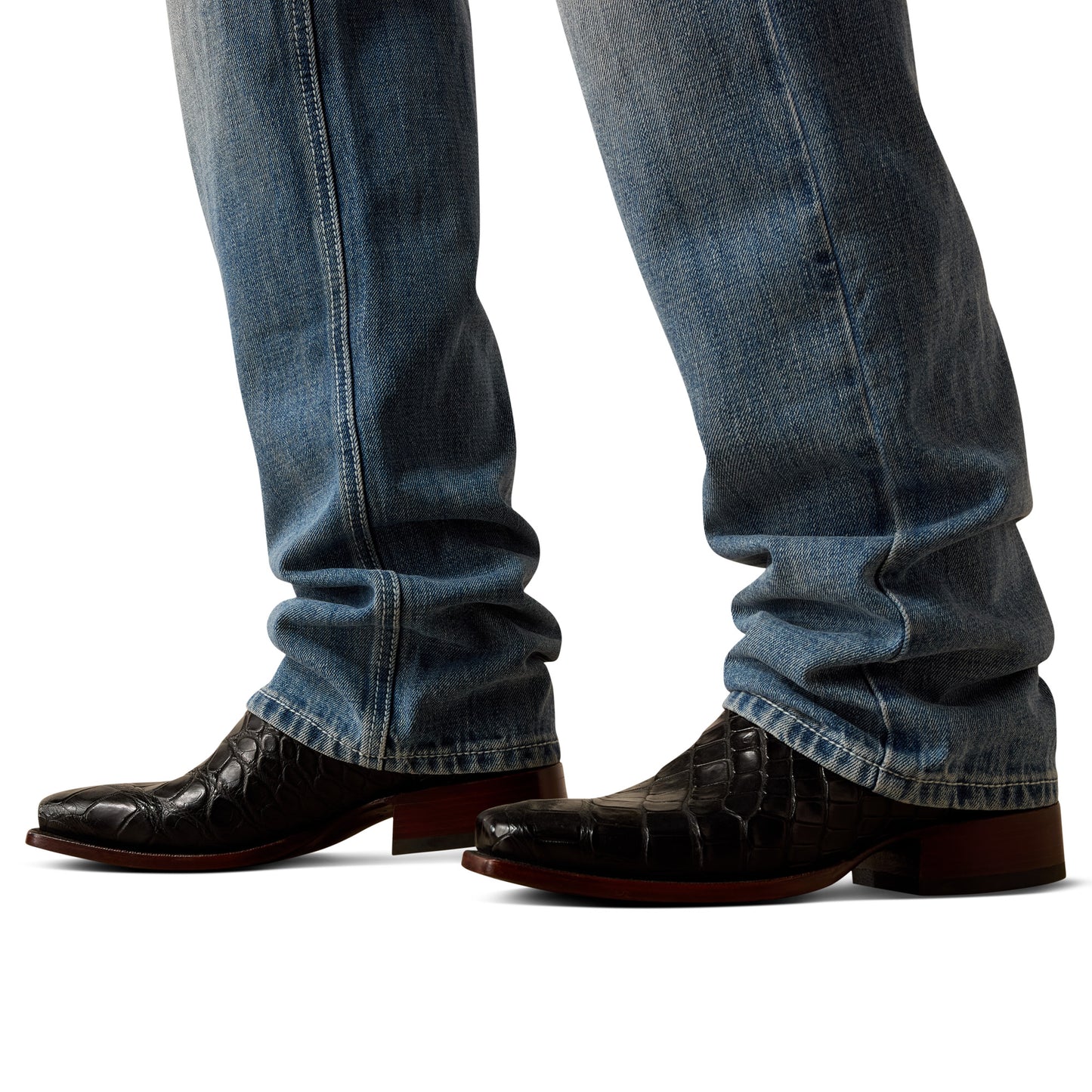 Ariat Men's M2 Traditional Relaxed Chet Kash Medium Wash Boot Cut Jeans 10074867