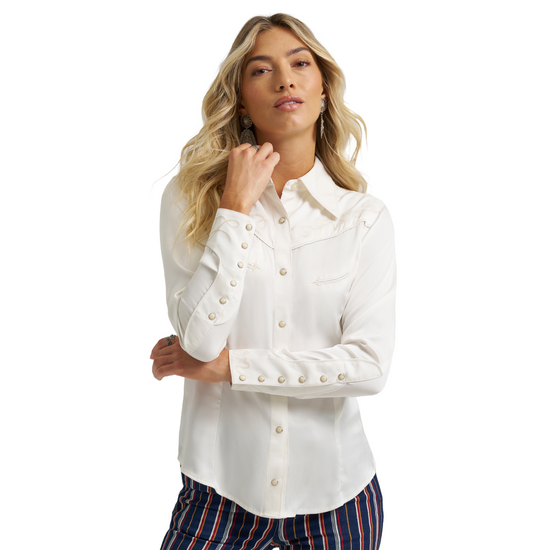 Wrangler Ladies Lainey Wilson Satin Star Button Down Shirt 112370410