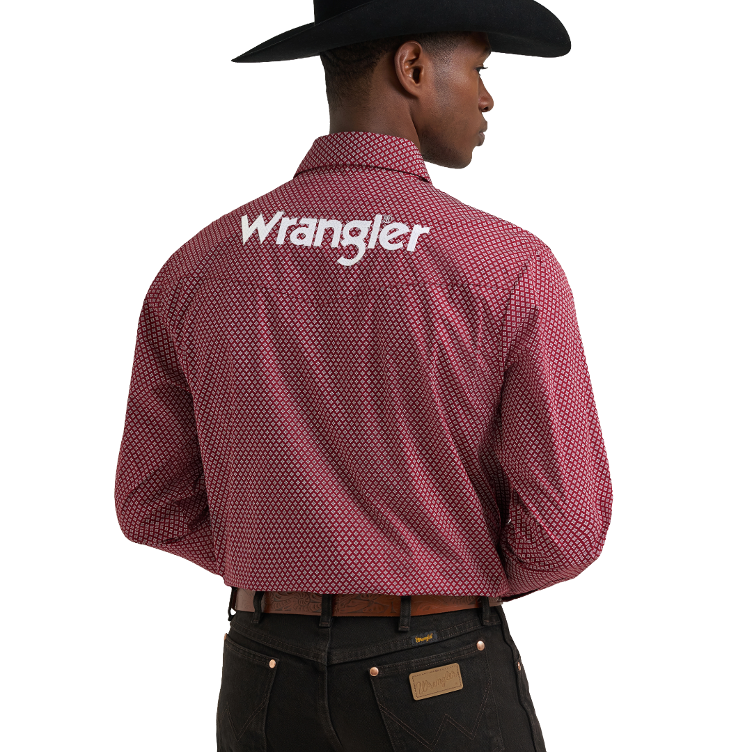 Wrangler Men's Red Printed Logo Snap Button Shirt 112385927