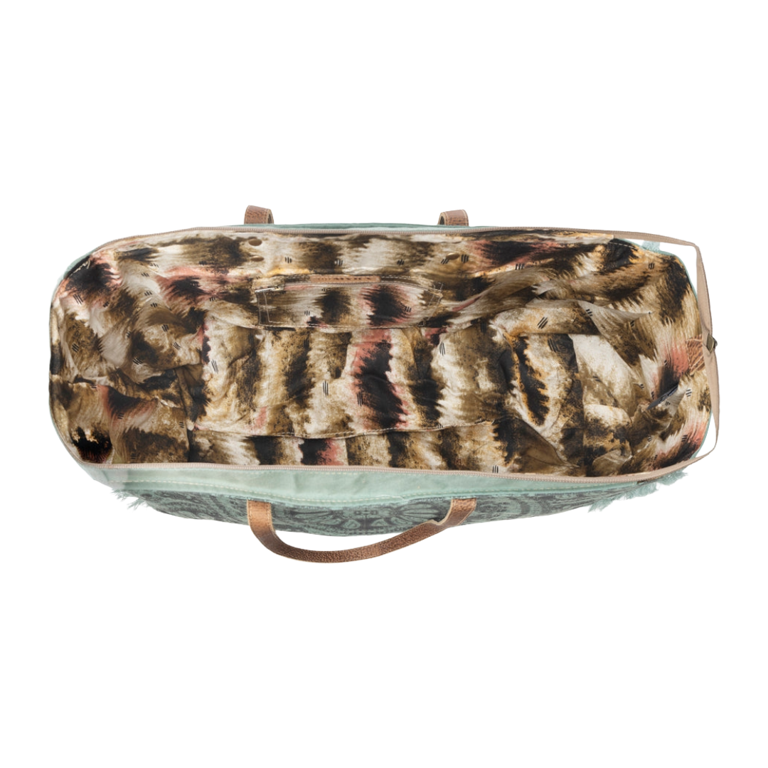 Myra Wildtusk Green Vintage Print Weekender Bag S-14783