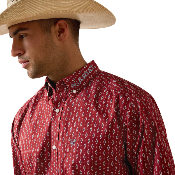 Ariat Men's Willow Red & Blue Fitted Button Down Shirt 10071758