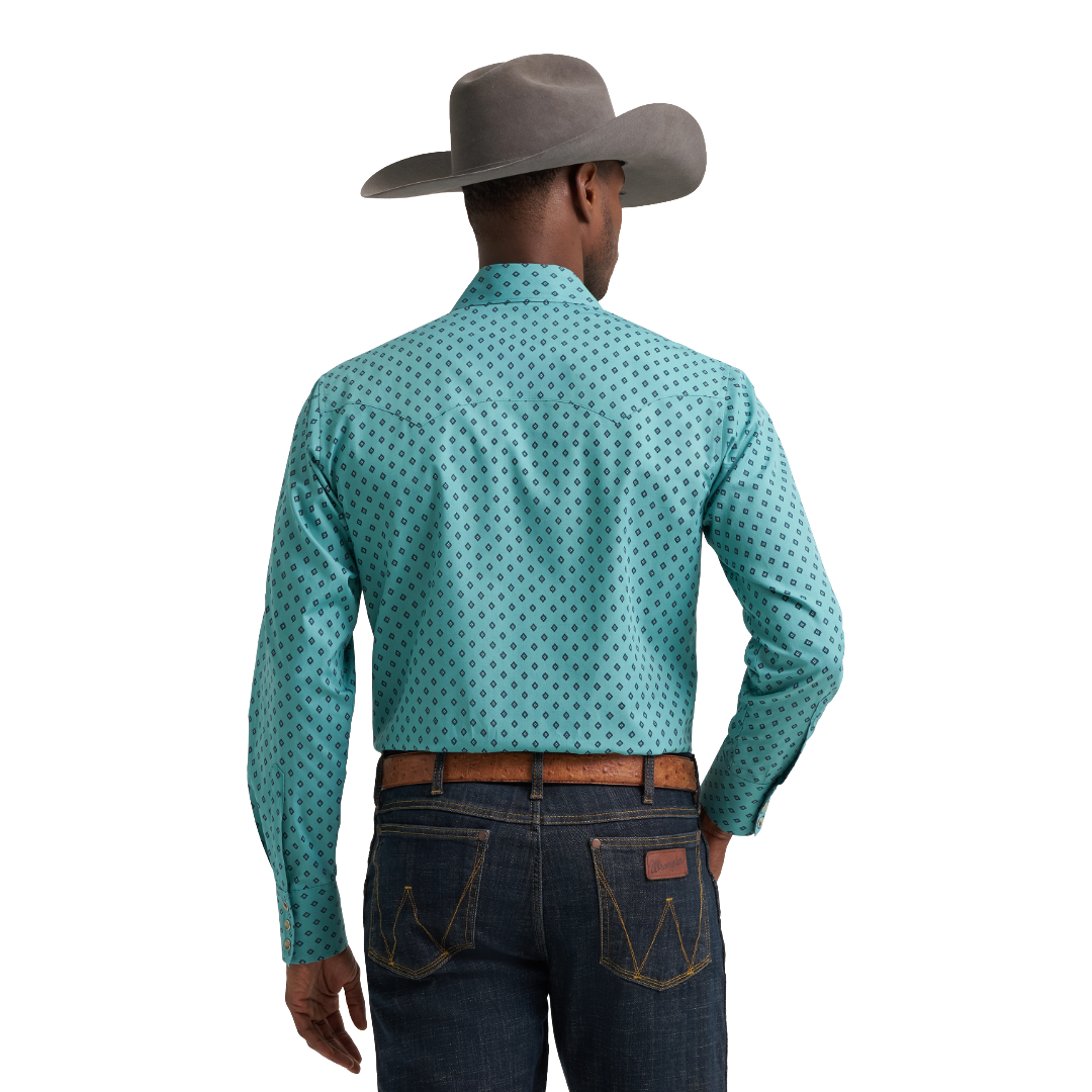 Wrangler Men's Retro® Turquoise Diamond Print Snap Shirt 112385603