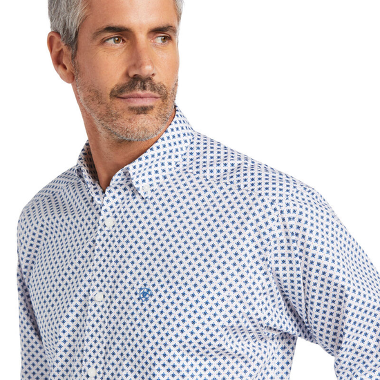 Ariat® Men's Quadry Classic Fit White Button Down Shirt 10039736