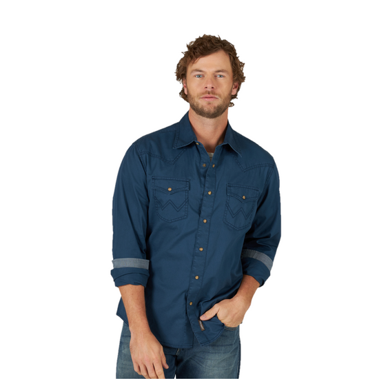 Wrangler® Retro Men's Premium Modern Navy Snap Shirt 112318870