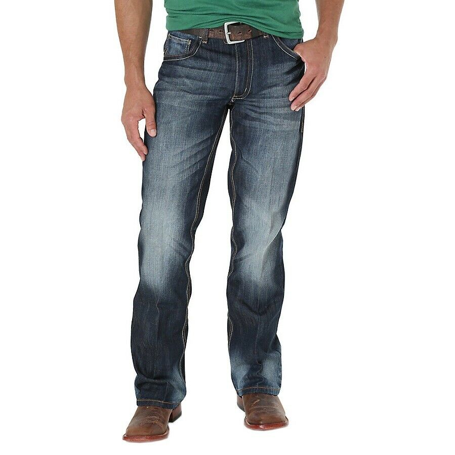 Wrangler Mens 20X No. 42 Vintage Bootcut Jeans 42MWXRD