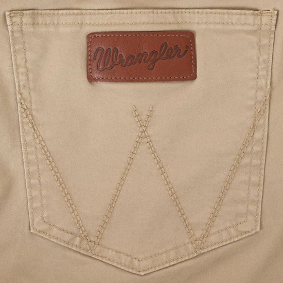 Wrangler Men's Retro® Slim Straight Khaki Jeans 88MWZFN