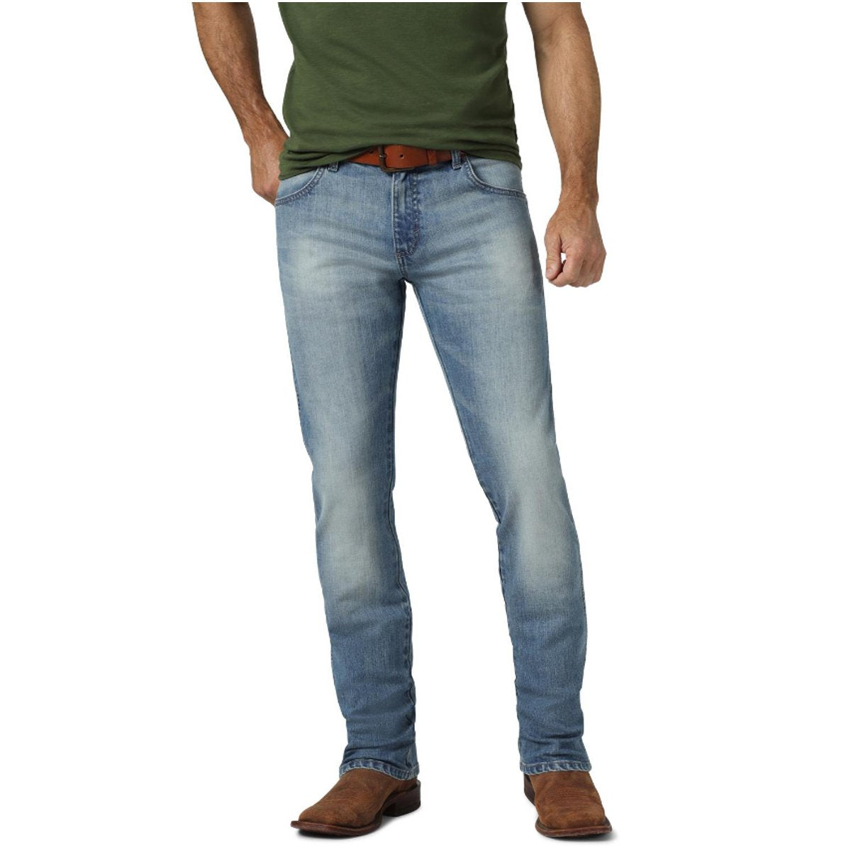 Wrangler Men's Retro® Slim Straight Light Wash Jeans 88MWZJK