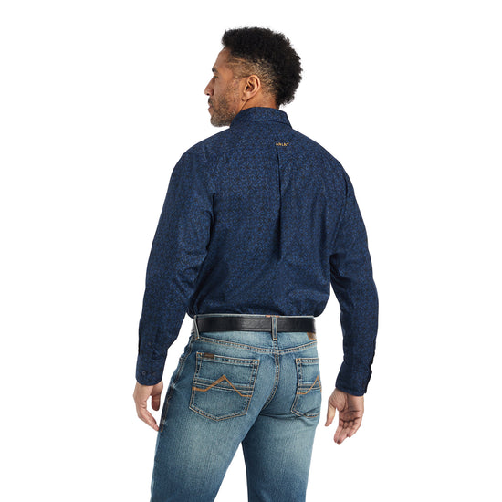Ariat® Men's Giles Estate Blue Classic Button Down Shirt 10042369
