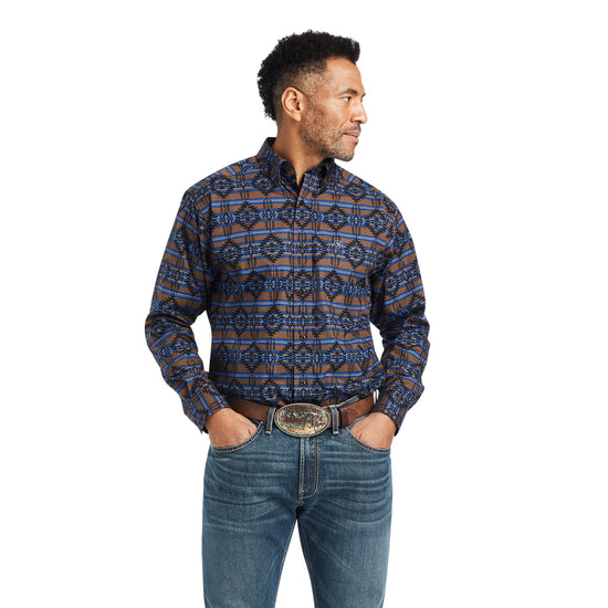 Ariat® Men's Giannis Carafe Classic Fit Button Down Shirt 10042371