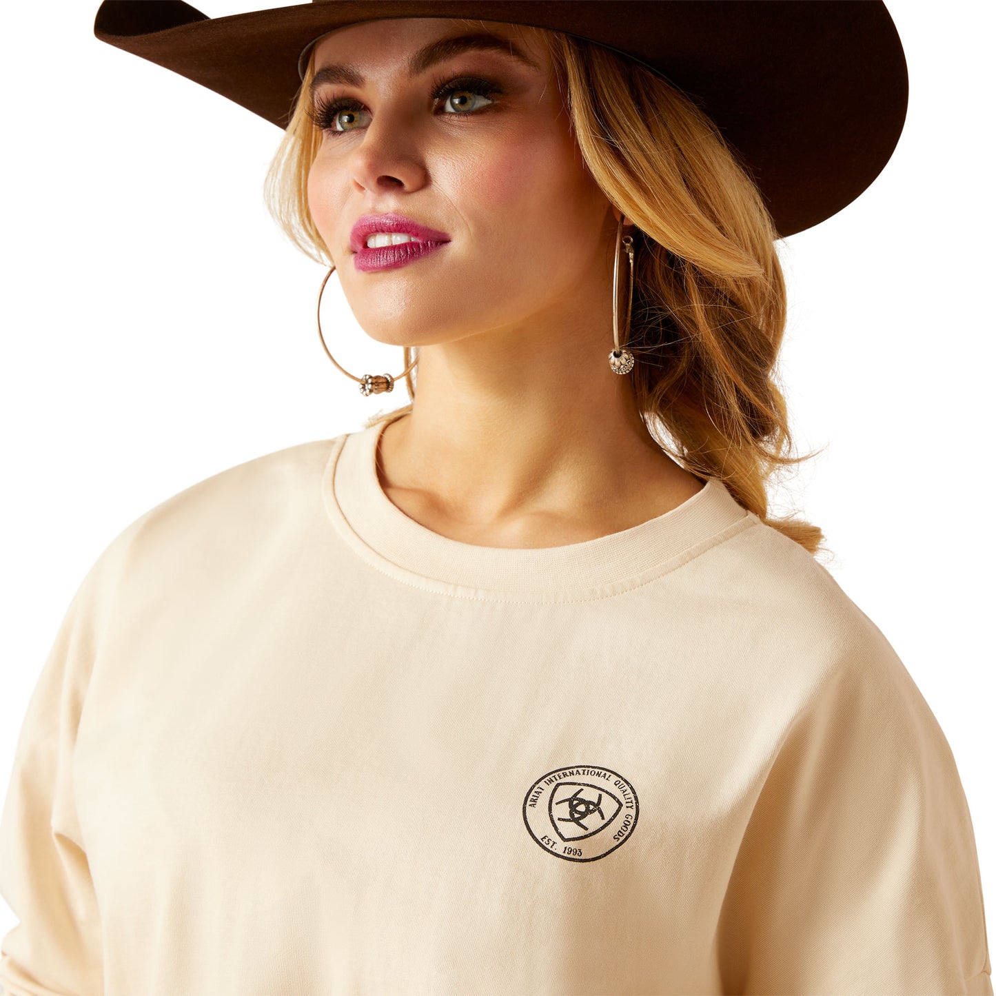 Ariat Ladies True West Oversized Summer Sand T-Shirt 10046320