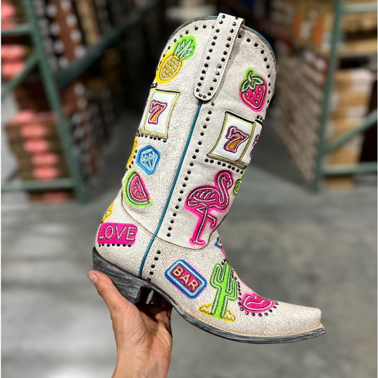 Old Gringo Ladies 13