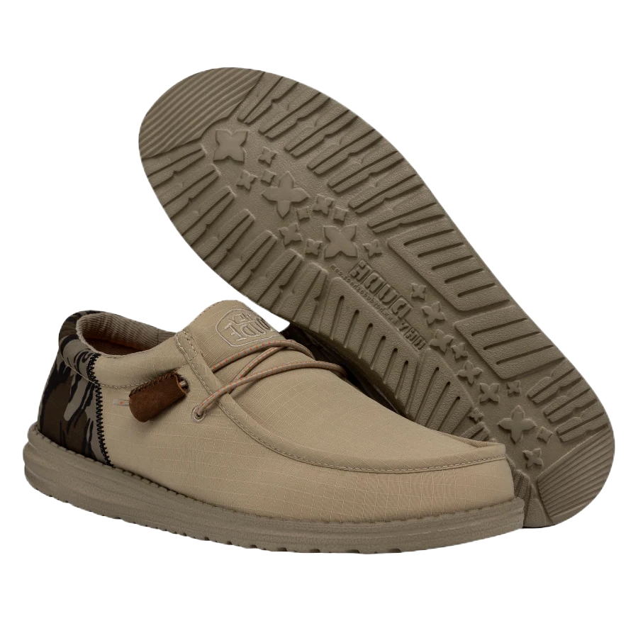 Hey Dude Men's Wally Funk Mossy Oak Original Bottomland Shoes 40587-960